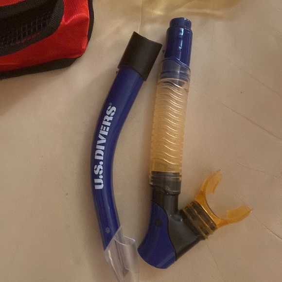 U.S Divers Snorkel Set - Picture 6 of 11